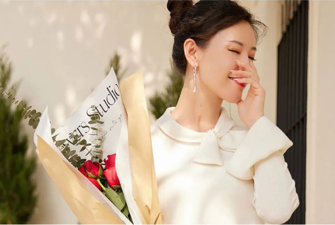 YAOLY姚领丨风衣里 人间温柔值得